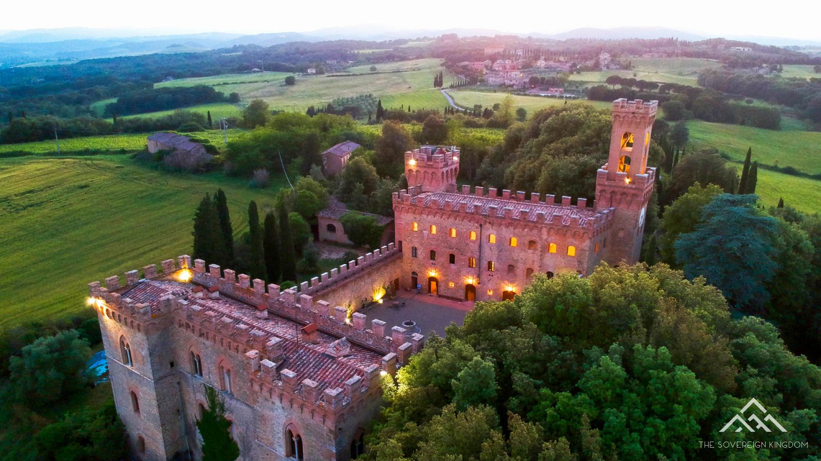 Idyllic Tuscan Estate for Holiday Rentals