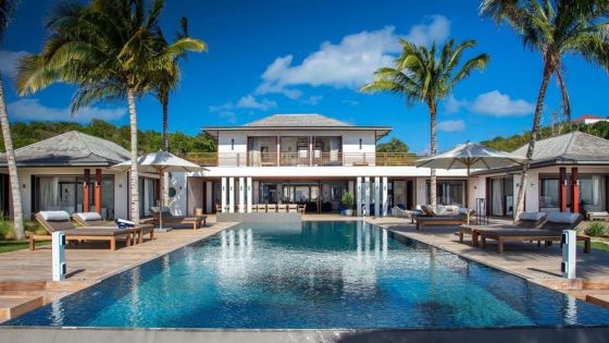 Camila St. Barth