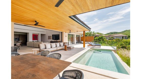 Iyari Estates Luxury Villa With Views and Pool